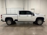 Used 2022 Chevrolet Silverado 2500 High Country w/ Z71 Off-Road Package image 4