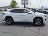 New 2025 Volkswagen Atlas Cross Sport SEL Premium R-Line image 4
