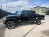 Used 2023 Jeep Gladiator Overland image 2