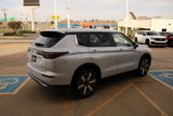 New 2025 Mitsubishi Outlander SE image 5