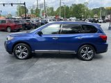 Used 2020 Nissan Pathfinder Platinum image 2