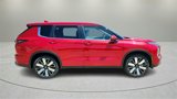 New 2025 Mitsubishi Outlander SE image 2