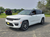 New 2025 Jeep Grand Cherokee Summit image 2