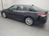 Used 2020 Toyota Camry XLE image 3