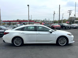 Used 2021 Toyota Avalon Limited w/ Advanced Safety Package image 4