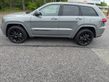 Used 2022 Jeep Grand Cherokee Laredo X image 6
