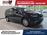 New 2025 Chrysler Pacifica Select image 1