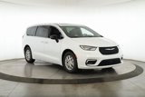 New 2025 Chrysler Pacifica Select image 2