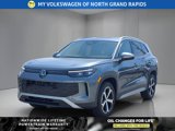 New 2025 Volkswagen Tiguan SE image 2