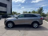 Used 2016 Kia Sorento L image 4