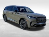 New 2025 Lincoln Aviator Black Label image 3