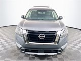 New 2025 Nissan Pathfinder Platinum image 3