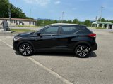 Used 2018 Nissan Kicks SV image 2