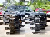 Used 2023 Nissan Frontier SV image 2