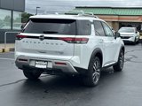 New 2025 Nissan Pathfinder Platinum image 3