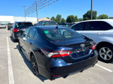Used 2021 Toyota Camry SE image 3