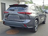 Certified 2023 Toyota Highlander XLE image 6