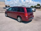 Used 2019 Dodge Grand Caravan SXT image 2