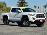 Used 2022 Toyota Tacoma TRD Off-Road image 2