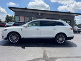 Used 2013 Lincoln MKT AWD image 2