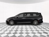 New 2025 Chrysler Pacifica Pinnacle image 4
