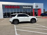 New 2025 Nissan Pathfinder SL w/ SL Premium Package image 2