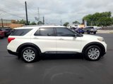 Used 2020 Ford Explorer Limited w/ Hybrid Equipment Group 310A image 6