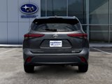 Used 2023 Toyota Highlander XLE image 5