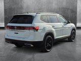 New 2025 Volkswagen Atlas SE image 2