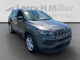 Used 2024 Jeep Compass Sport image 4