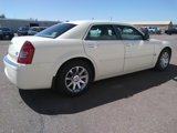 Used 2006 Chrysler 300 C w/ Navigation & Sound Group II image 5