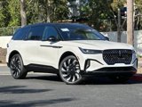 New 2025 Lincoln Nautilus Reserve w/ Jet Appearance Package image 2