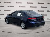 Used 2022 Toyota Corolla LE image 3