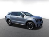 Used 2024 Kia Sorento S image 2