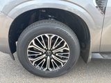 New 2025 Nissan Armada SL w/ Captain's Chari Seat Package image 3