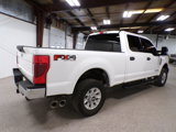 Used 2022 Ford F250 XLT w/ FX4 Off-Road Package image 5