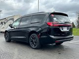 New 2025 Chrysler Pacifica Premium image 5
