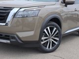 New 2025 Nissan Pathfinder Platinum w/ Cargo Package image 3