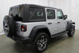 Used 2024 Jeep Wrangler Unlimited image 5