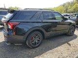 Used 2025 Ford Explorer ST image 4