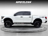 Used 2022 Nissan Titan PRO-4X w/ Pro-4x Convenience Package image 3