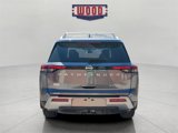 New 2025 Nissan Pathfinder Platinum image 3