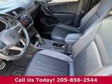 Used 2023 Volkswagen Tiguan SE R-Line image 5