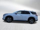 New 2025 Nissan Pathfinder Platinum w/ Black Appearance Package image 5