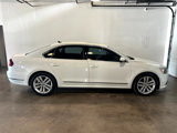 Used 2018 Volkswagen Passat 2.0T SEL Premium image 5