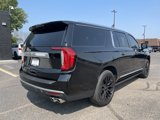 Used 2023 GMC Yukon XL Denali image 5