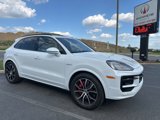Used 2025 Porsche Cayenne S image 2
