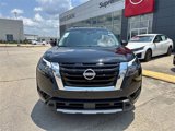 New 2025 Nissan Pathfinder Platinum image 2