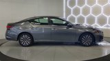 Used 2023 Nissan Altima 2.5 SV image 3