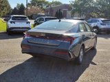 Certified 2025 Hyundai Elantra SE image 4